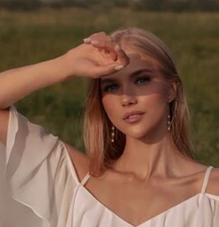 ChloeLins Snapshot